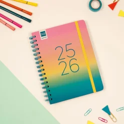 Finocam Agenda espiral cuarto Cosmo Iris 2025-2026 semana vista horizontal