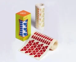 Ineta Gomets corazones y pétalos rollo