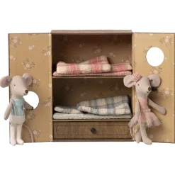 Maileg Ratoncitos ballet en estudio de danza